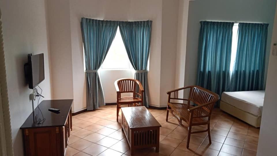 Koptiara Apartment & Studio Suites- Pd Tiara Bay Apartment Port Dickson Esterno foto